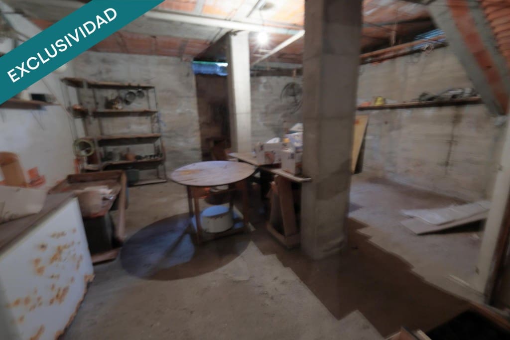 Adosado de 6 habitaciones en O Barco de Valdeorras en venta con piscina garaje - 425.000 € (Ref: 9904268)