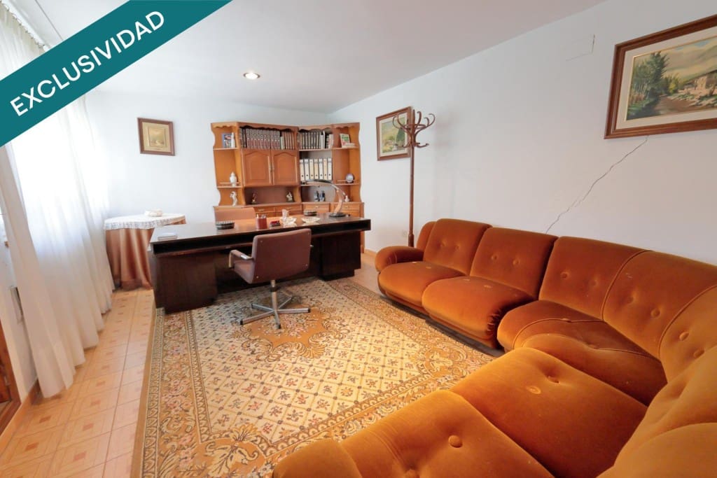 Adosado de 6 habitaciones en O Barco de Valdeorras en venta con piscina garaje - 425.000 € (Ref: 9904268)