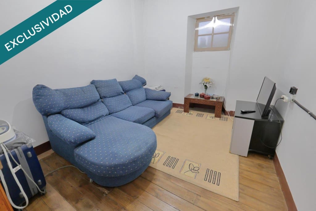 4 soveværelse Finca/Landehus til salg i Paramo del Sil med garage - € 75.000 (Ref: 9904269)