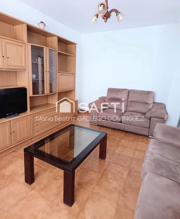 6 bedroom Villa for sale in Carnota - € 180,000 (Ref: 9906913)