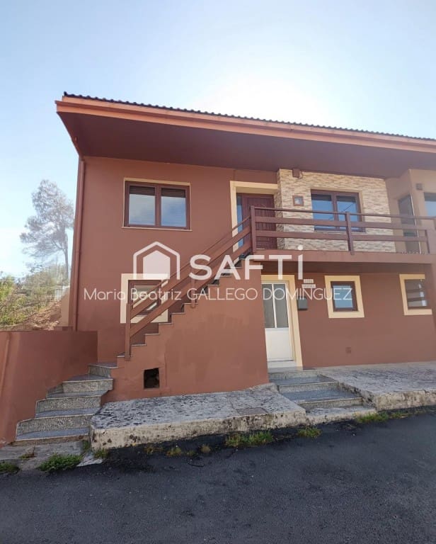 6 bedroom Villa for sale in Carnota - € 180,000 (Ref: 9906913)