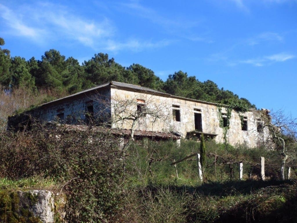 12 slaapkamer Finca/Landhuis te koop in As Neves met garage - € 170.000 (Ref: 9906914)