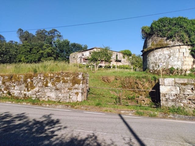 12 slaapkamer Finca/Landhuis te koop in As Neves met garage - € 170.000 (Ref: 9906914)