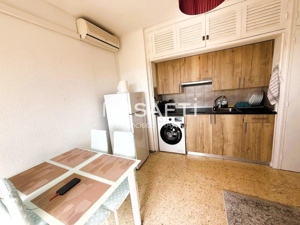 Apartamento de 1 habitación en Lloret de Mar en venta - 142.000 € (Ref: 9906918)