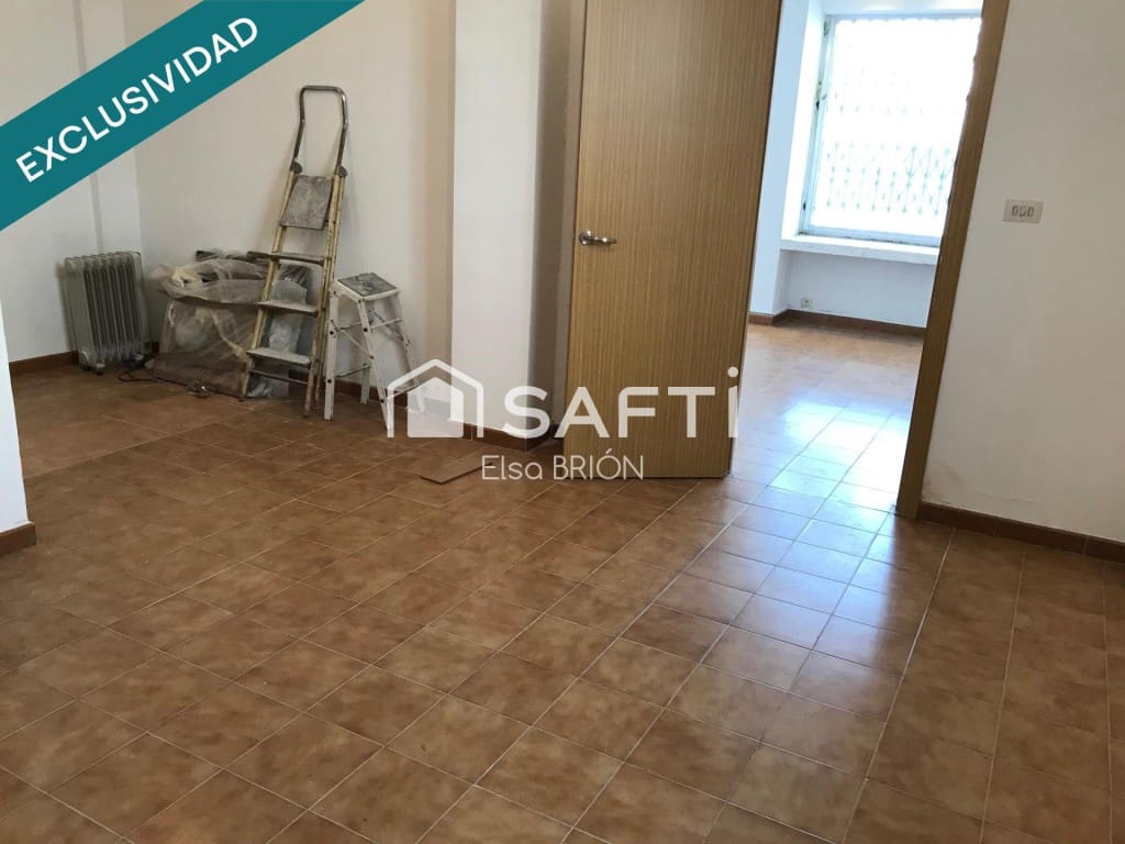 Gewerbe zu verkaufen in Santiago de Compostela - 69.000 € (Ref: 9906920)