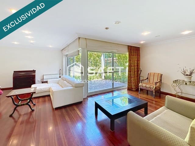 4 sovrum Villa till salu i Santiago de Compostela med pool garage - 540 000 € (Ref: 9906921)