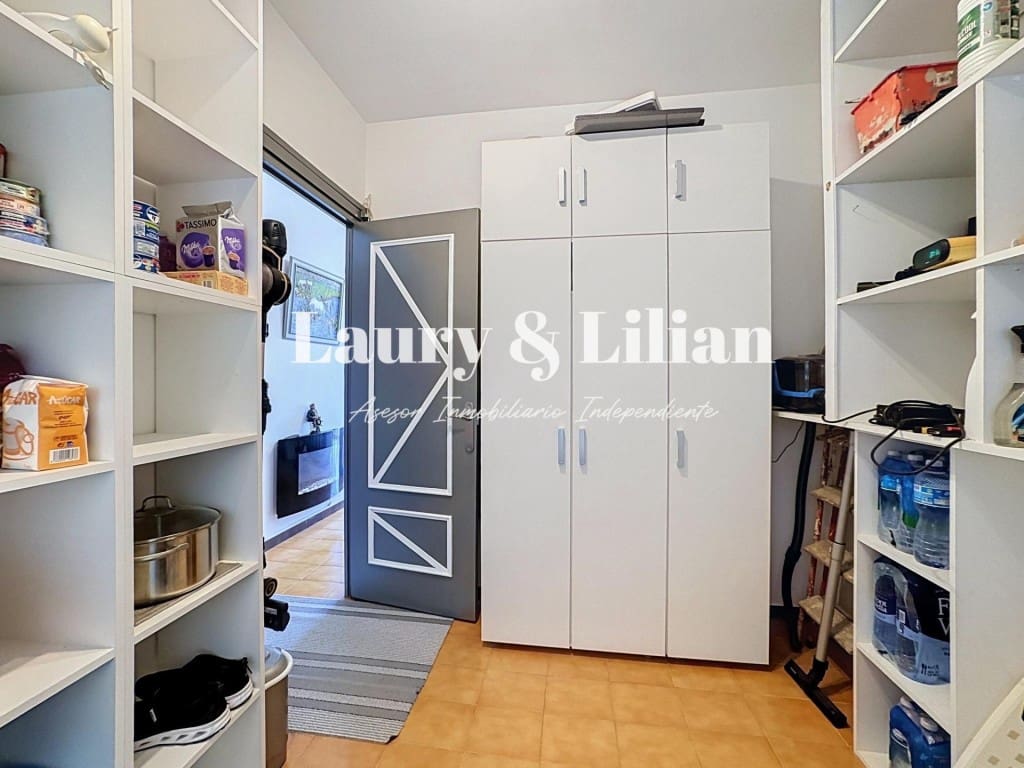 2 sovrum Lägenhet till salu i Empuriabrava - 199 000 € (Ref: 9906922)