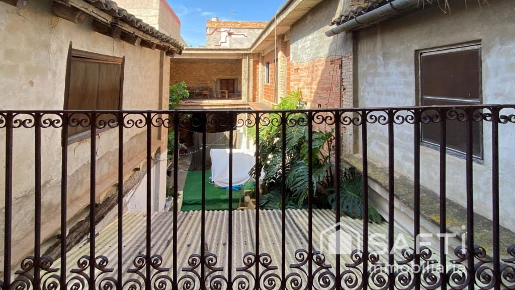 4 sovrum Villa till salu i Antella - 150 000 € (Ref: 9906924)