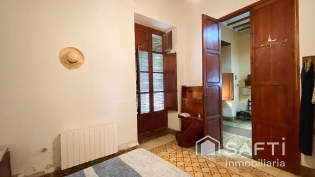 4 sovrum Villa till salu i Antella - 150 000 € (Ref: 9906924)