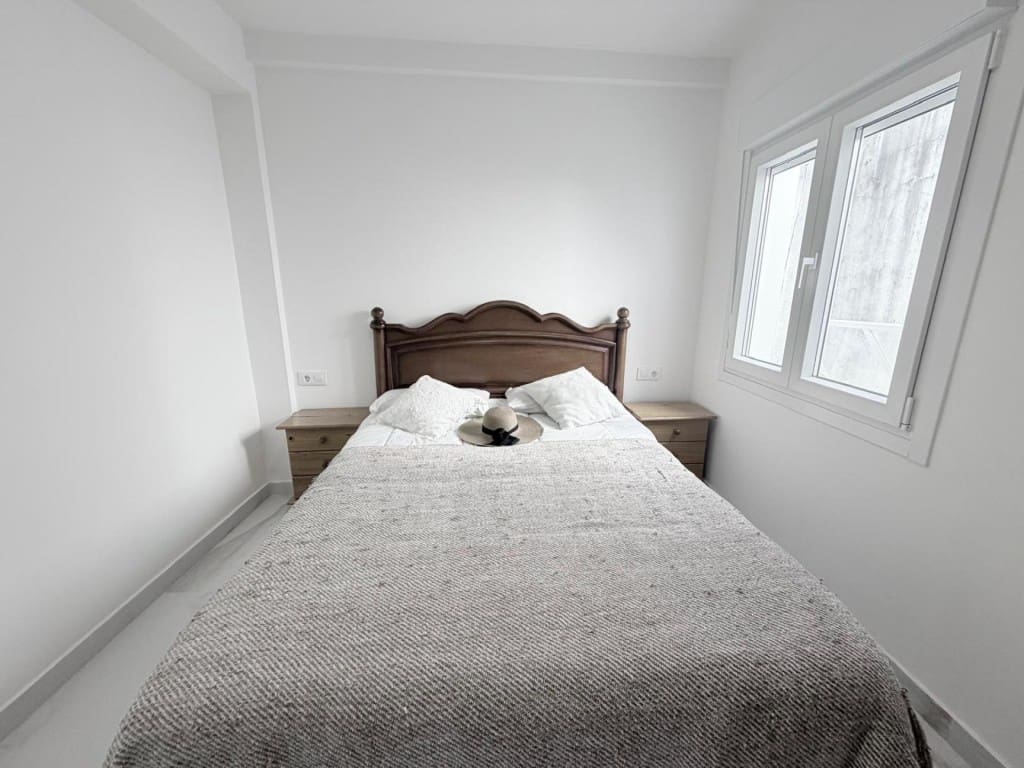 4 quarto Penthouse para venda em Pontevedra cidade - 300 000 € (Ref: 9906927)