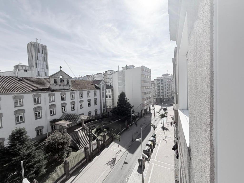 4 quarto Penthouse para venda em Pontevedra cidade - 300 000 € (Ref: 9906927)