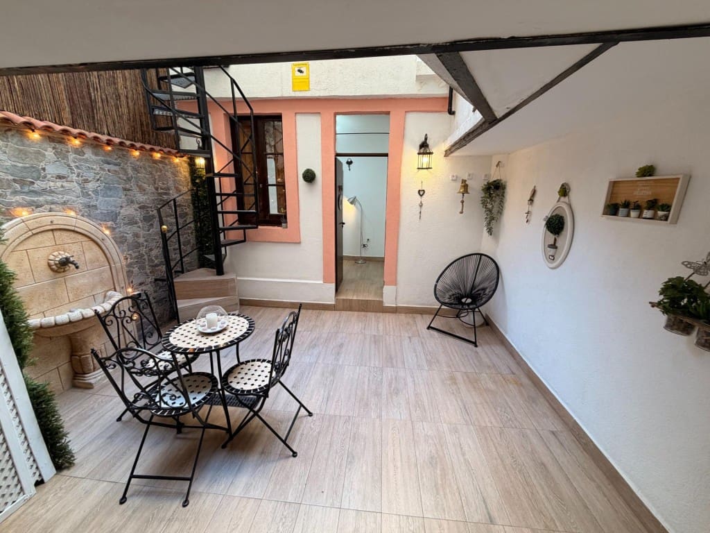 2 sovrum Lägenhet till salu i Barcelona stad - 419 000 € (Ref: 9906929)