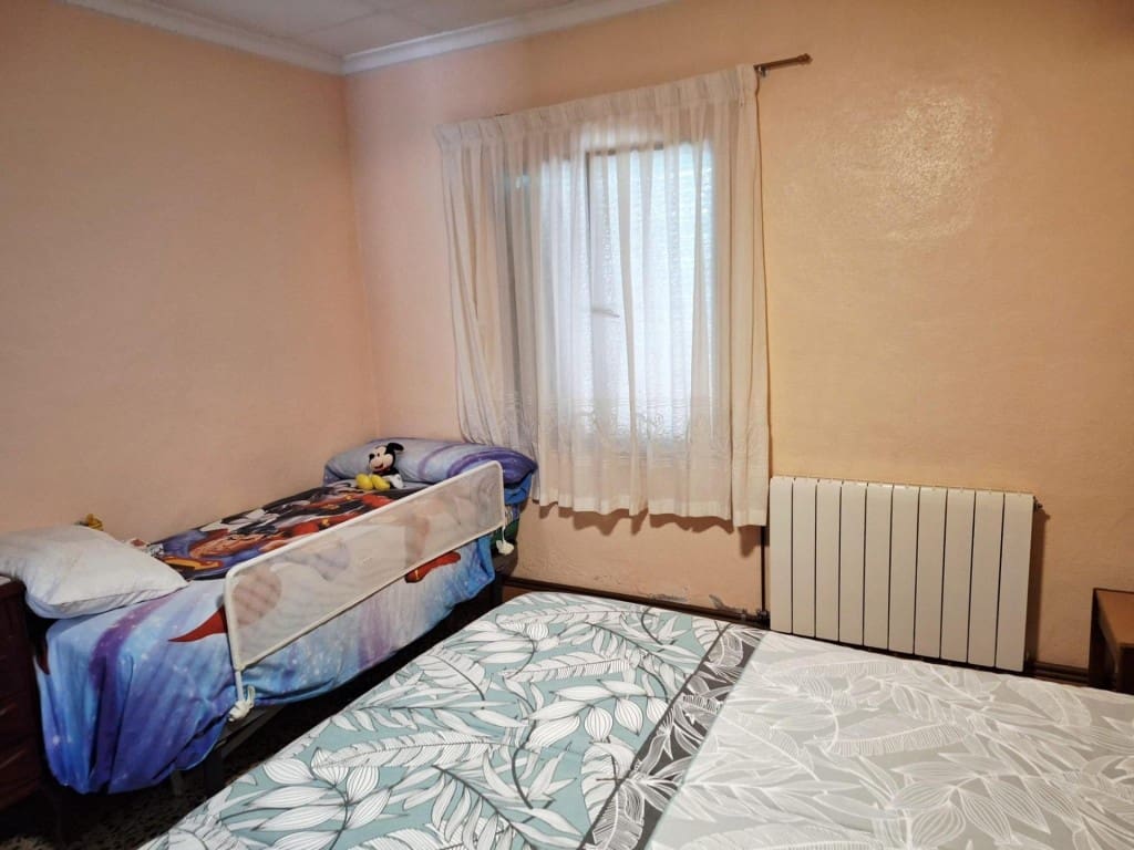 5 soverom Villa til salgs i Villena med svømmebasseng - € 239 000 (Ref: 9910512)
