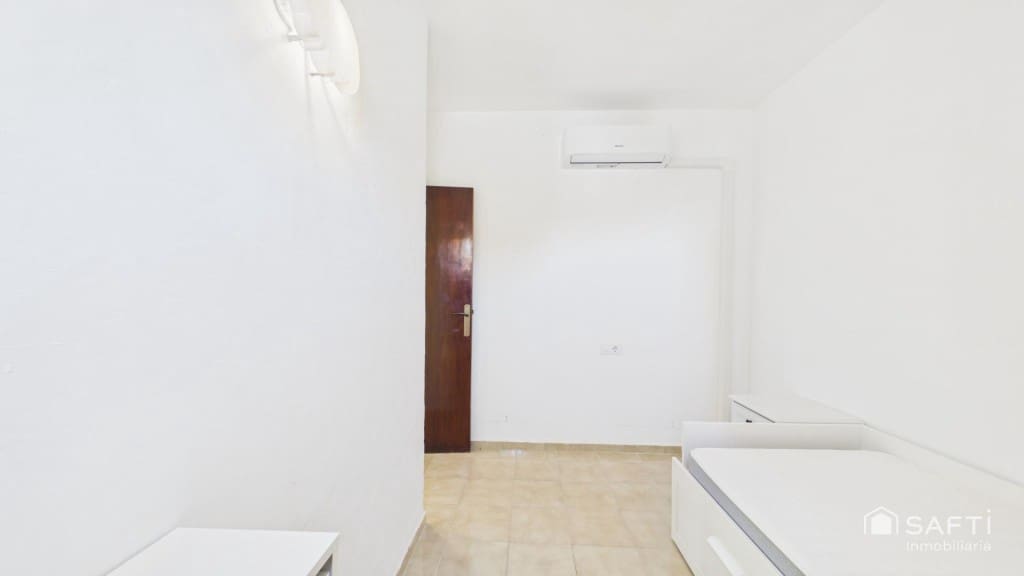 2 sovrum Lägenhet att hyra i Calvia med garage - 1 650 € (Ref: 9910514)