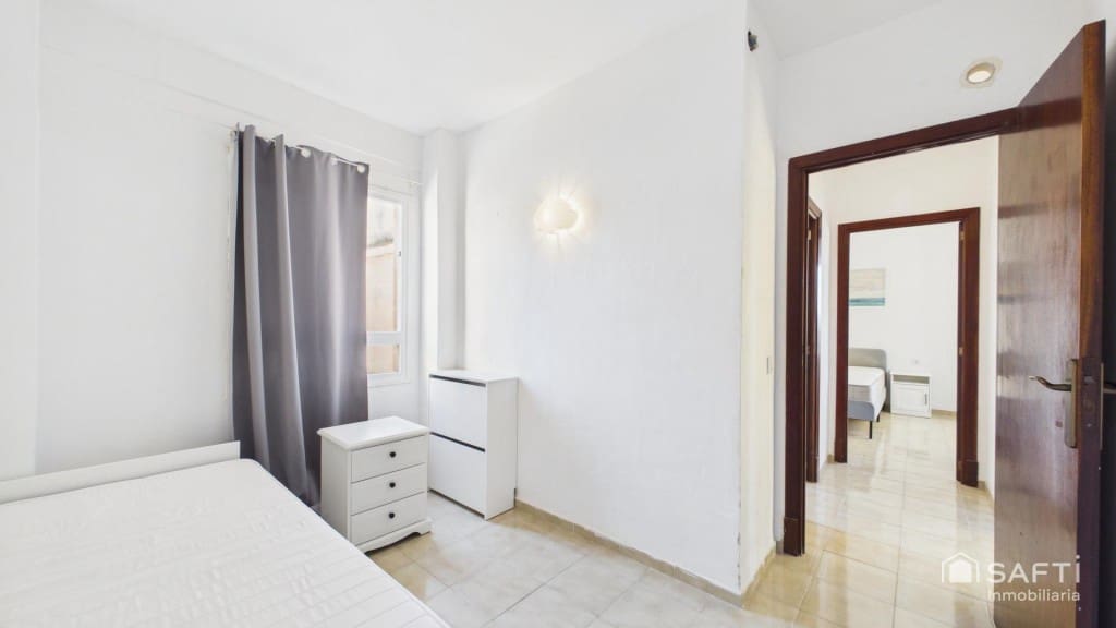 2 sovrum Lägenhet att hyra i Calvia med garage - 1 650 € (Ref: 9910514)