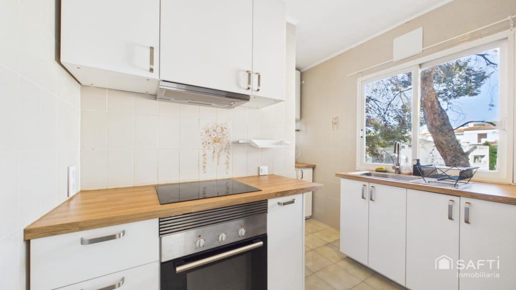 2 sovrum Lägenhet att hyra i Calvia med garage - 1 650 € (Ref: 9910514)
