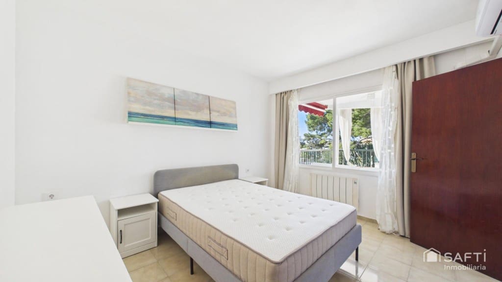 2 sovrum Lägenhet att hyra i Calvia med garage - 1 650 € (Ref: 9910514)