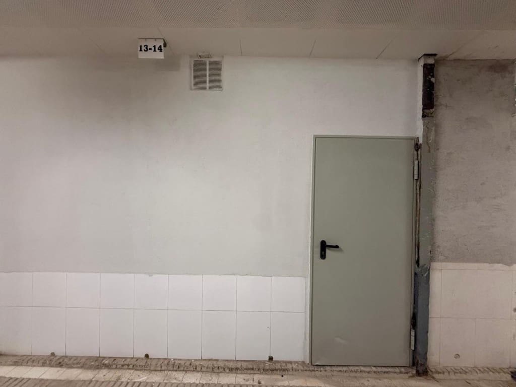 Garaż na sprzedaż w Badalona - 21 000 € (Ref: 9910516)