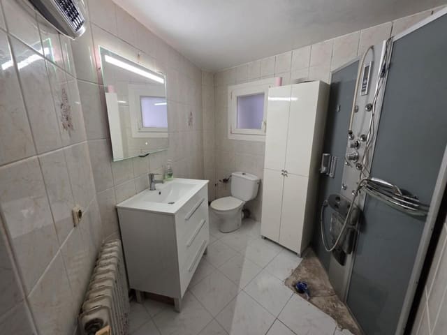 5 quarto Moradia para venda em Empuriabrava, Castelló d'Empúries - 450 000 € (Ref: 9910518)