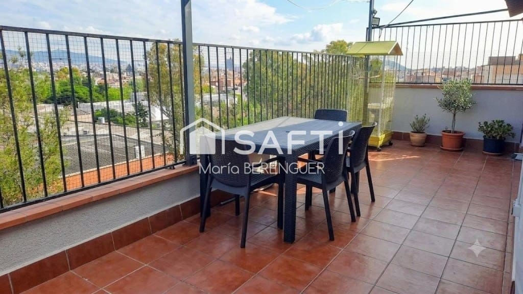 2 sypialnia Penthouse na sprzedaż w El Prat de Llobregat - 425 000 € (Ref: 9910521)