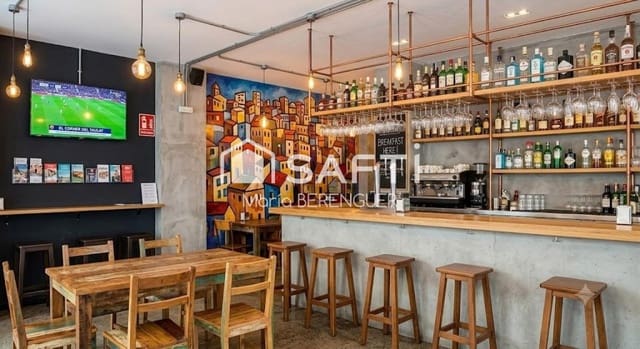 Erhverv til salg i Diagonal Mar i El Front Marítim del Poblenou, Barcelona by - € 165.000 (Ref: 9910522)