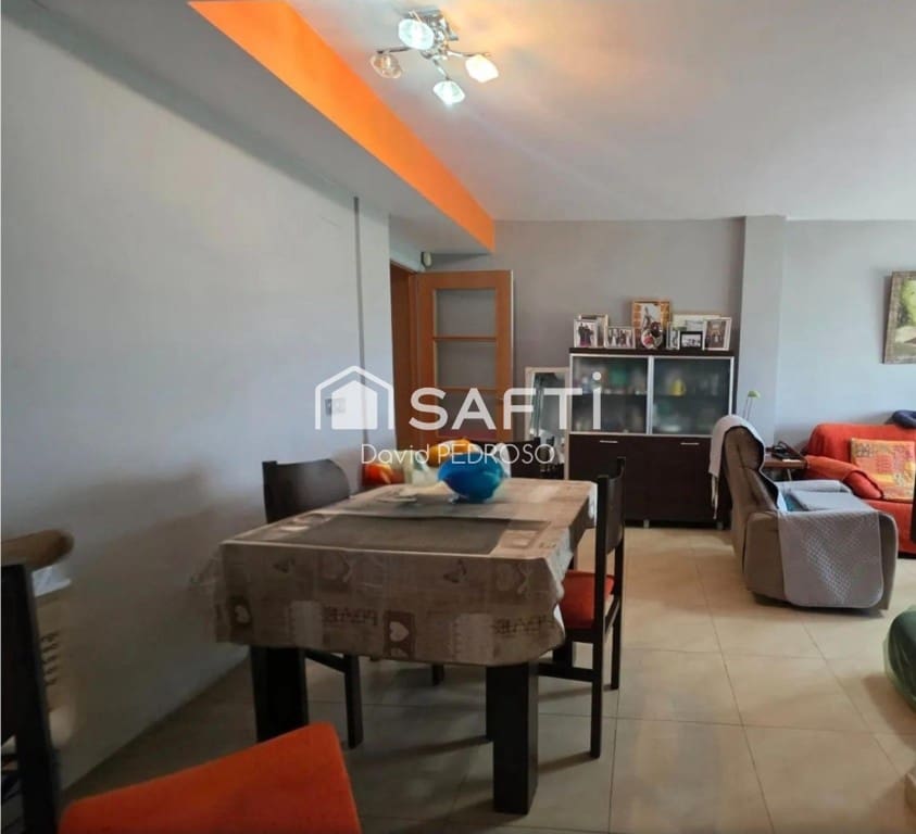 Apartamento de 2 habitaciones en Sant Carles de la Ràpita en venta - 139.950 € (Ref: 9910523)