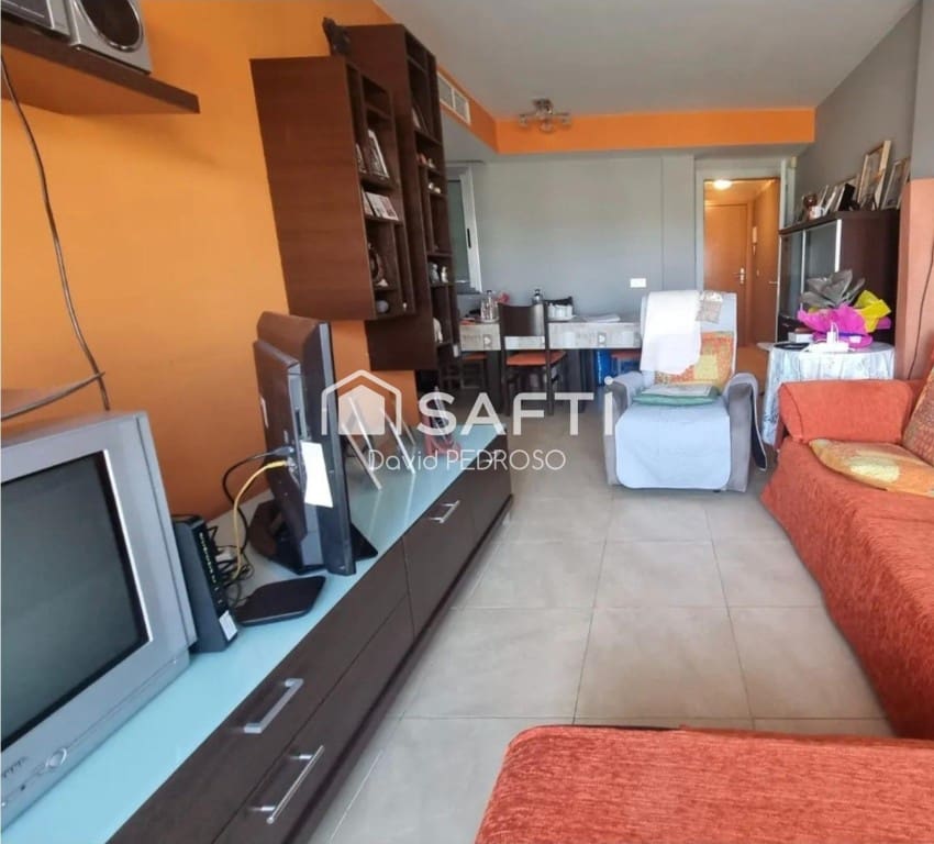Apartamento de 2 habitaciones en Sant Carles de la Ràpita en venta - 139.950 € (Ref: 9910523)