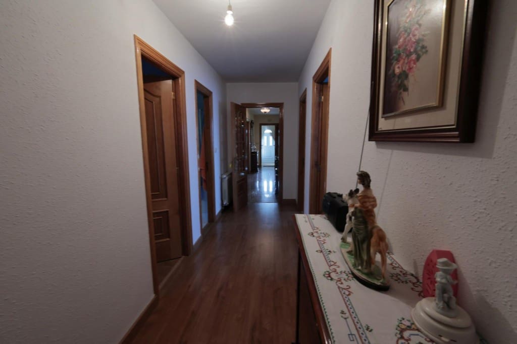 3 sovrum Finca/Hus på landet till salu i Castropodame med pool garage - 265 000 € (Ref: 9910525)