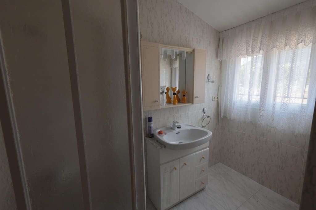 3 sovrum Finca/Hus på landet till salu i Castropodame med pool garage - 265 000 € (Ref: 9910525)