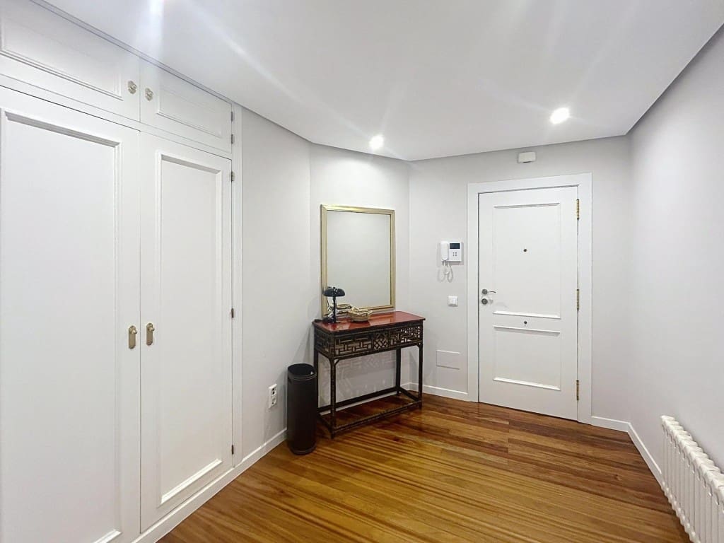 4 camera da letto Appartamento in vendita in Santiago de Compostela - 850.000 € (Rif: 9912794)