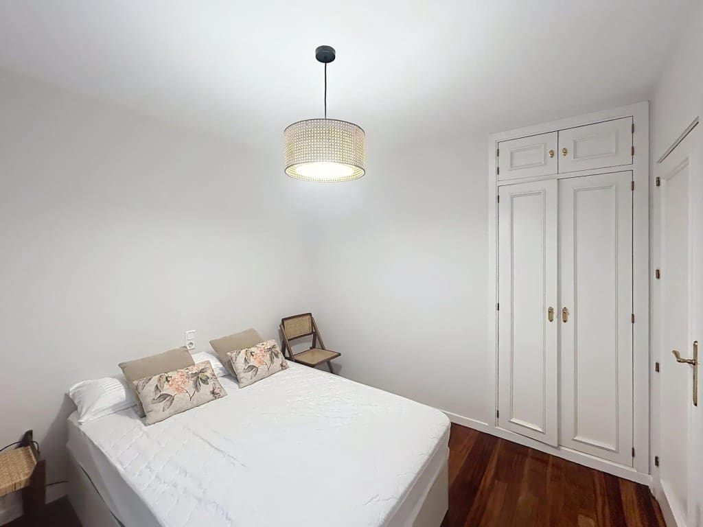 4 camera da letto Appartamento in vendita in Santiago de Compostela - 850.000 € (Rif: 9912794)