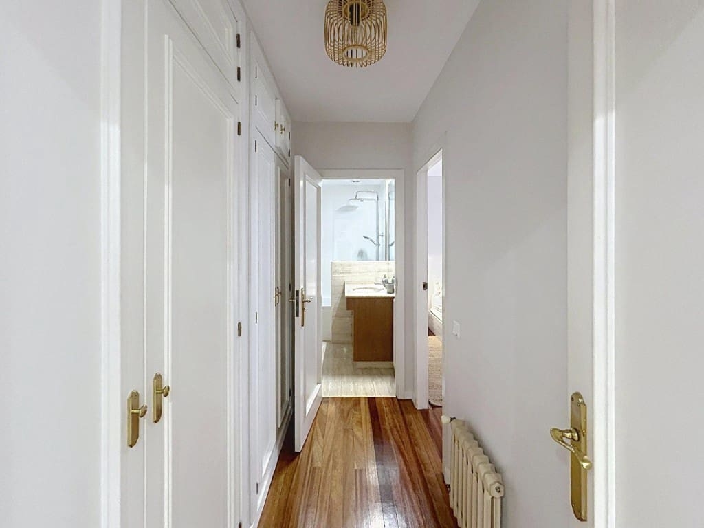4 camera da letto Appartamento in vendita in Santiago de Compostela - 850.000 € (Rif: 9912794)