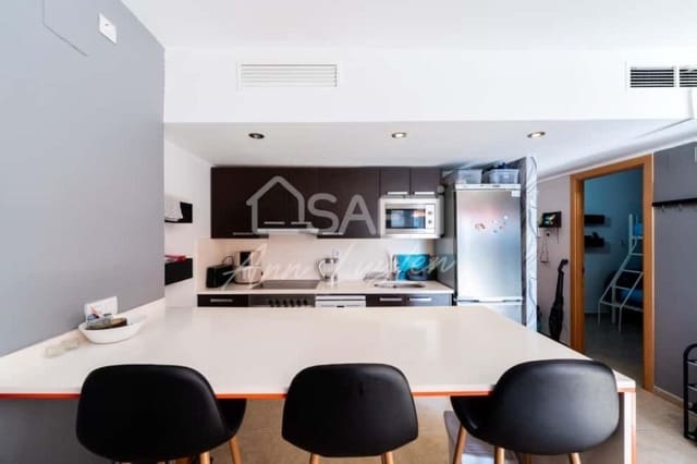 2 bedroom Apartment for sale in Santa Margarida, Roses with pool - € 235,000 (Ref: 9912796)