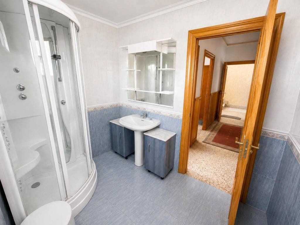 Ufficio in vendita in Toreno - 150.000 € (Rif: 9912799)