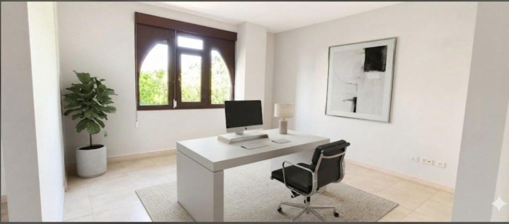 Bureau à louer à Leon ville - 600 € (Ref: 9912801)