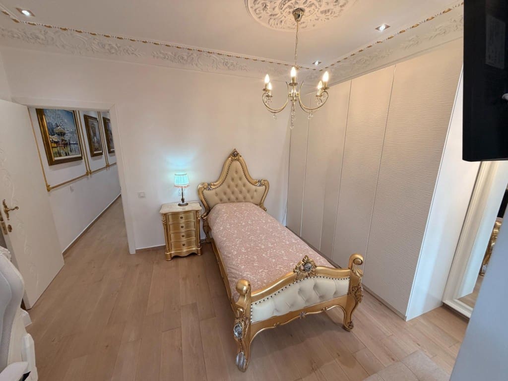 4 soveværelse Lejlighed til salg i Barcelona by - € 847.000 (Ref: 9912803)