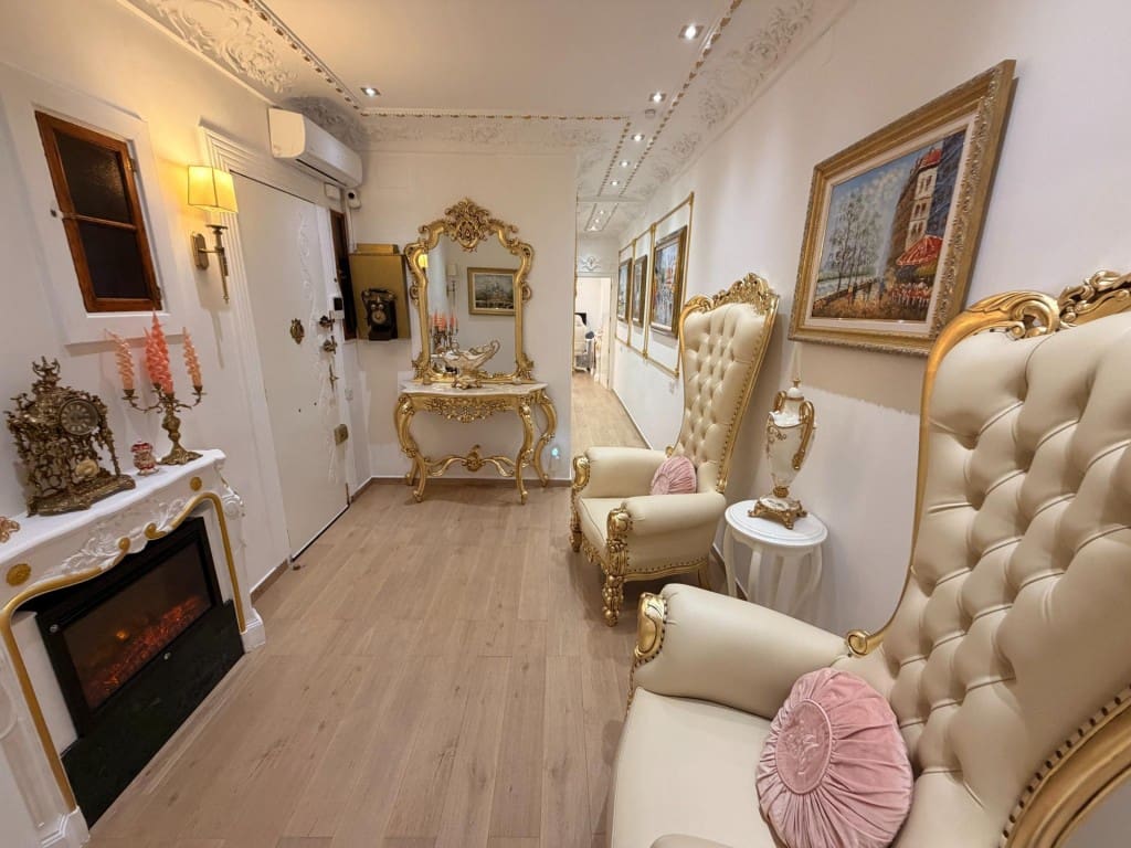 4 soveværelse Lejlighed til salg i Barcelona by - € 847.000 (Ref: 9912803)