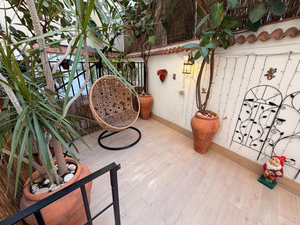 4 soveværelse Lejlighed til salg i Barcelona by - € 847.000 (Ref: 9912803)