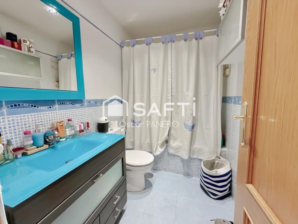 4 sovrum Villa till salu i Villaquilambre med garage - 312 000 € (Ref: 9912805)