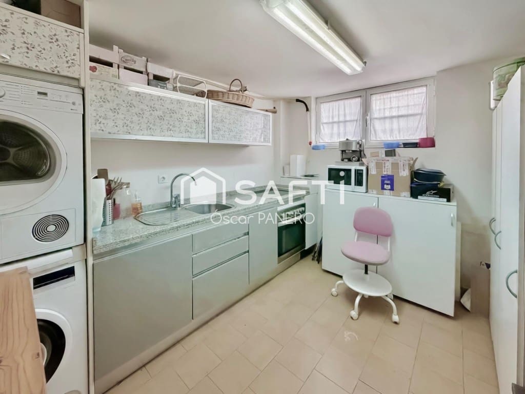 4 sovrum Villa till salu i Villaquilambre med garage - 312 000 € (Ref: 9912805)