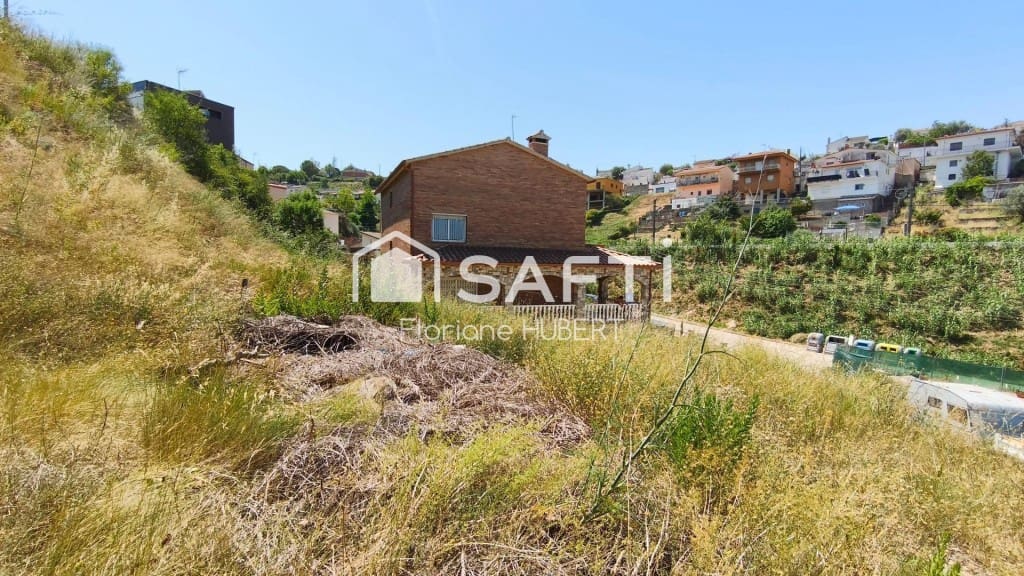 Tomt till salu i Masquefa - 35 000 € (Ref: 9915479)