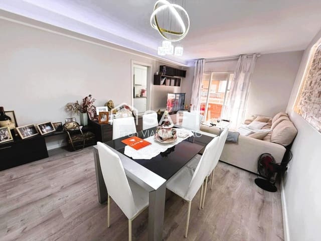 Apartamento de 3 habitaciones en Malgrat de Mar en venta - 259.000 € (Ref: 9915480)