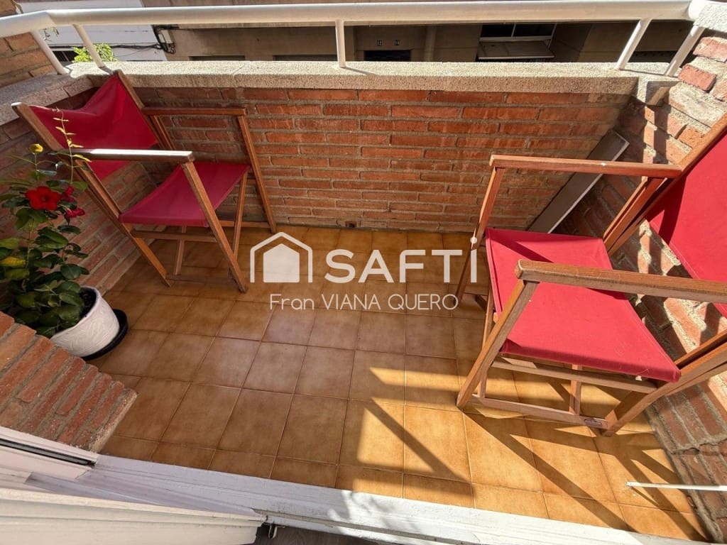Apartamento de 3 habitaciones en Malgrat de Mar en venta - 259.000 € (Ref: 9915480)