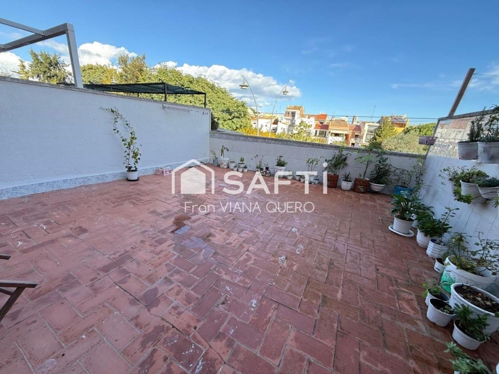 Apartamento de 3 habitaciones en Malgrat de Mar en venta - 259.000 € (Ref: 9915480)