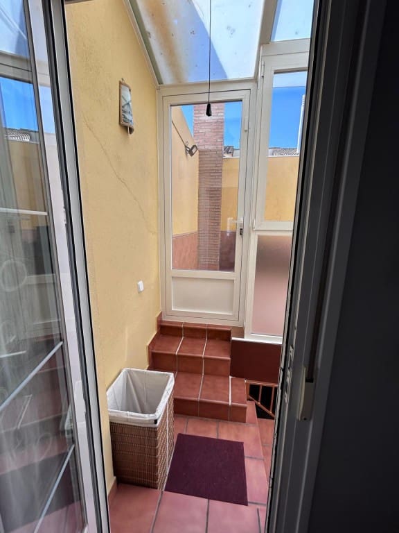 3 sovrum Radhus till salu i Campo de Criptana - 174 000 € (Ref: 9915481)