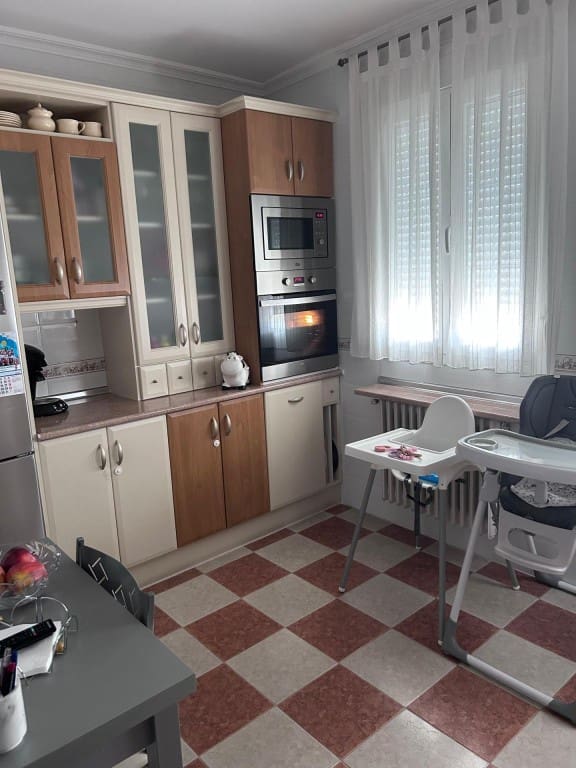 3 sovrum Radhus till salu i Campo de Criptana - 174 000 € (Ref: 9915481)
