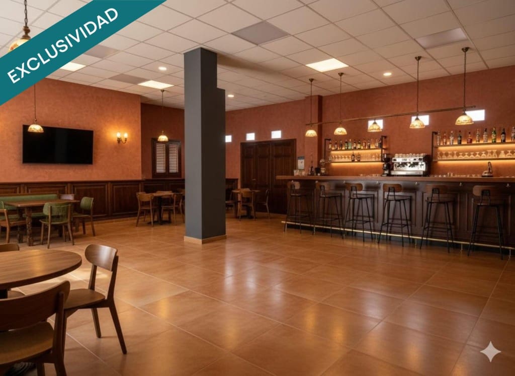 Erhverv til salg i Huesca by - € 55.000 (Ref: 9915484)