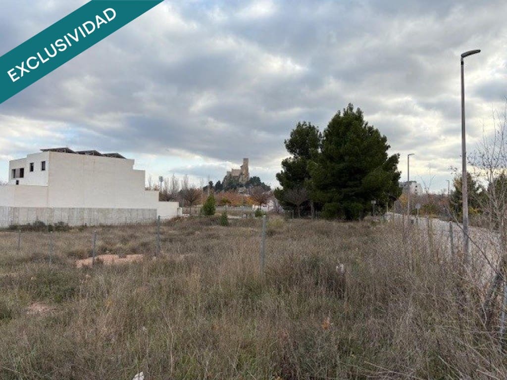 Terrain à Bâtir à vendre à Almansa - 64 000 € (Ref: 9915486)
