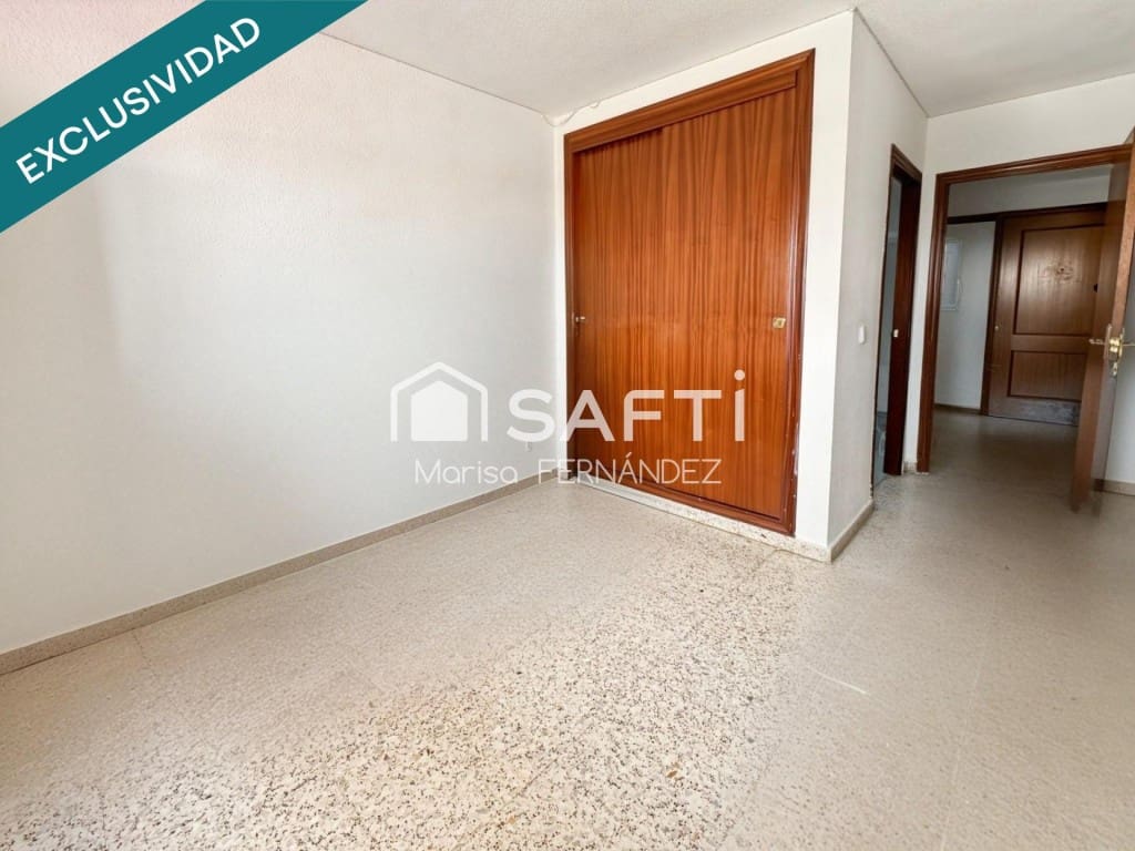 3 bedroom Apartment for sale in Alicante / Alacant city - € 165,000 (Ref: 9915488)