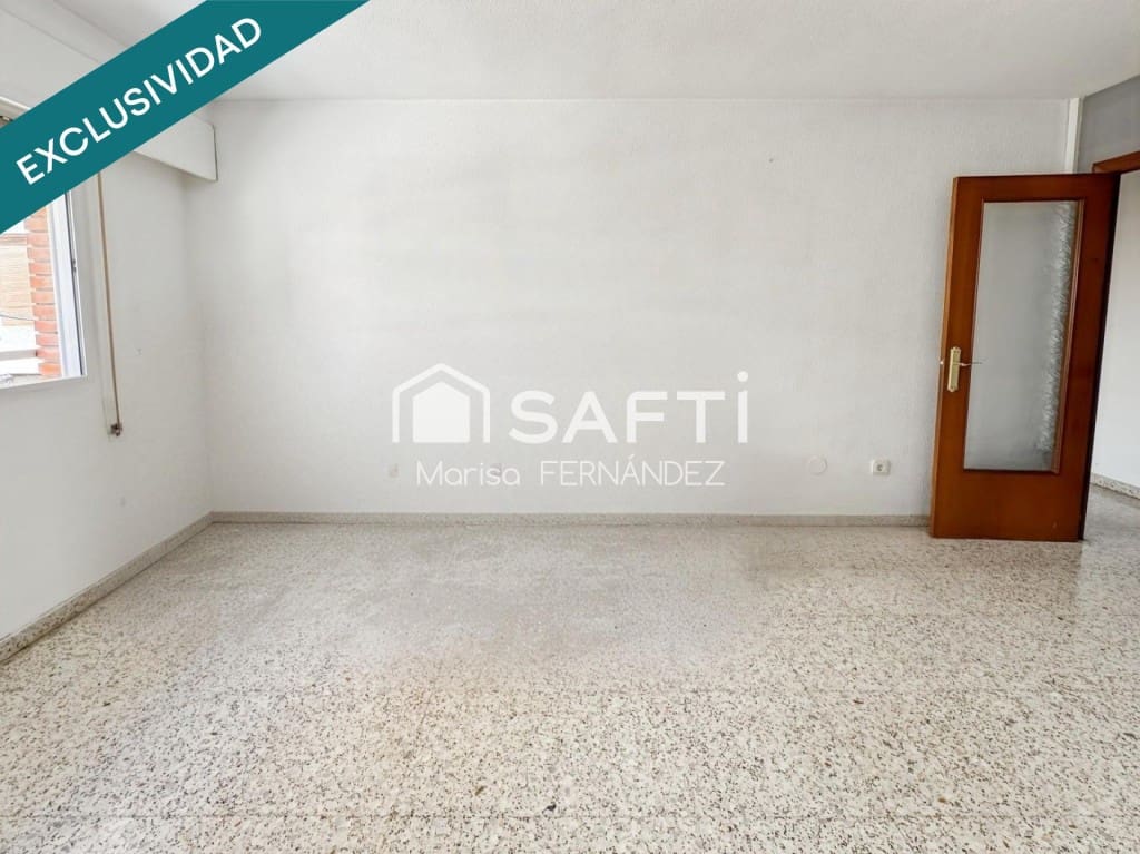 3 bedroom Apartment for sale in Alicante / Alacant city - € 165,000 (Ref: 9915488)